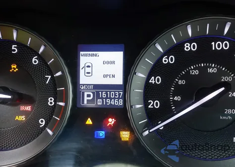 2013 Infiniti M37 X z USA, uszkodzony, nr VIN JN1BY1AR6DM600804